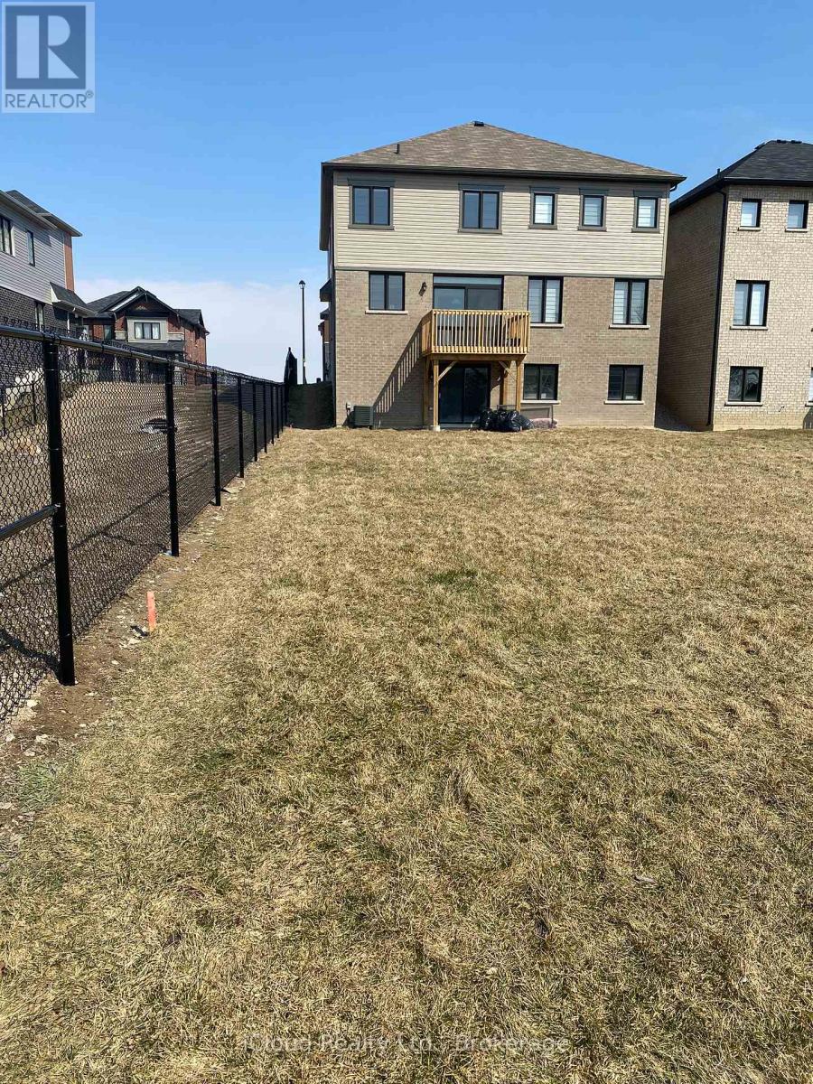 Upper Unit - 142 David Street, Haldimand, Ontario  N0A 1H0 - Photo 3 - X12734358