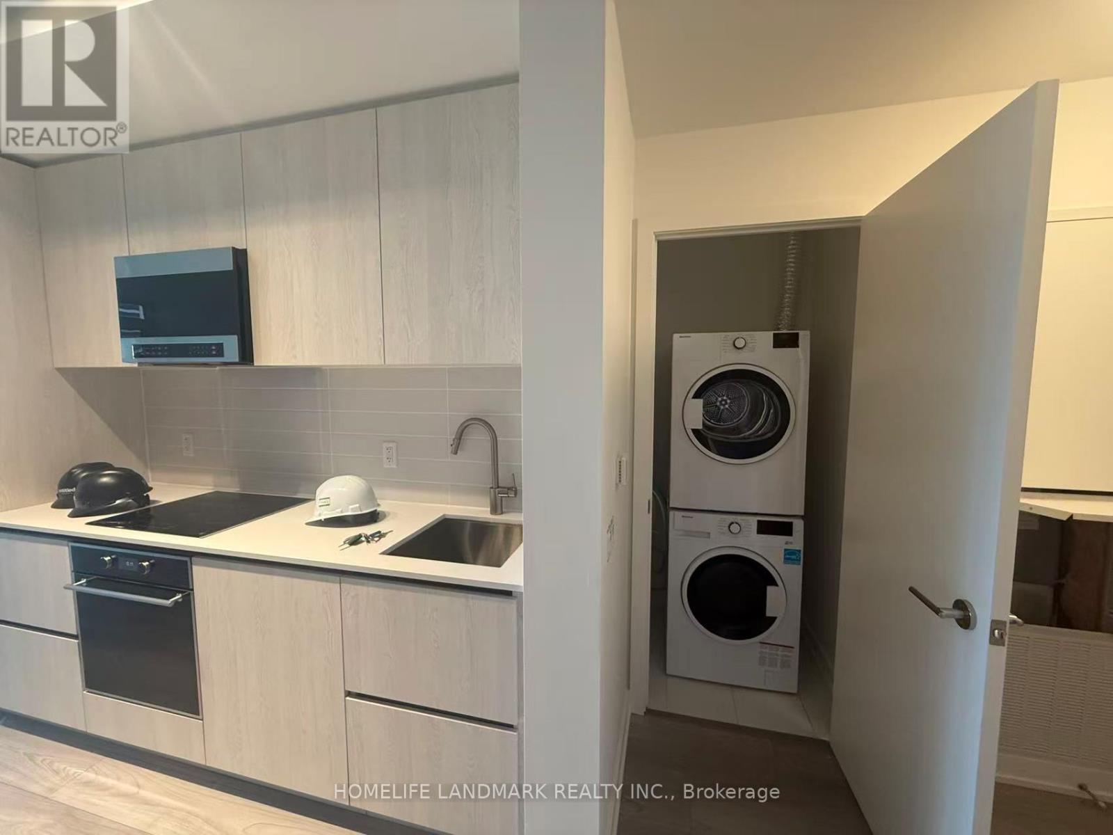 2402s - 110 Broadway Avenue, Toronto, Ontario  M4P 1V7 - Photo 13 - C12734344