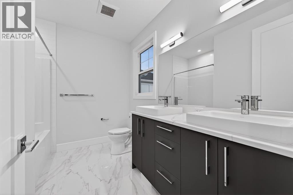 62 Westland Park Sw, Calgary, Alberta  T3H 0W1 - Photo 30 - A2281269