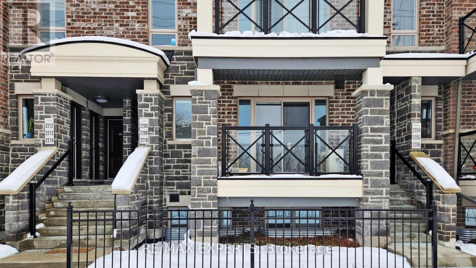 2208 - 10 WESTMEATH LANE, Markham, Ontario