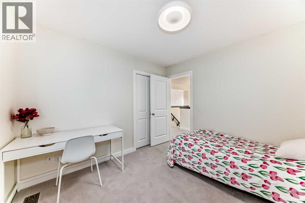 105 Elgin Meadows Circle Se, Calgary, Alberta  T2Z 0R9 - Photo 24 - A2281065