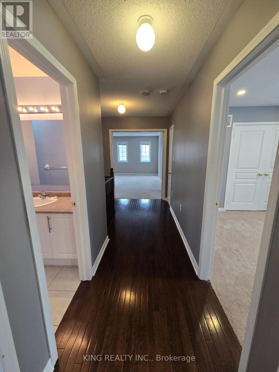 44 Kimble Avenue, Clarington, Ontario  L1C 0J7 - Photo 12 - E12734376