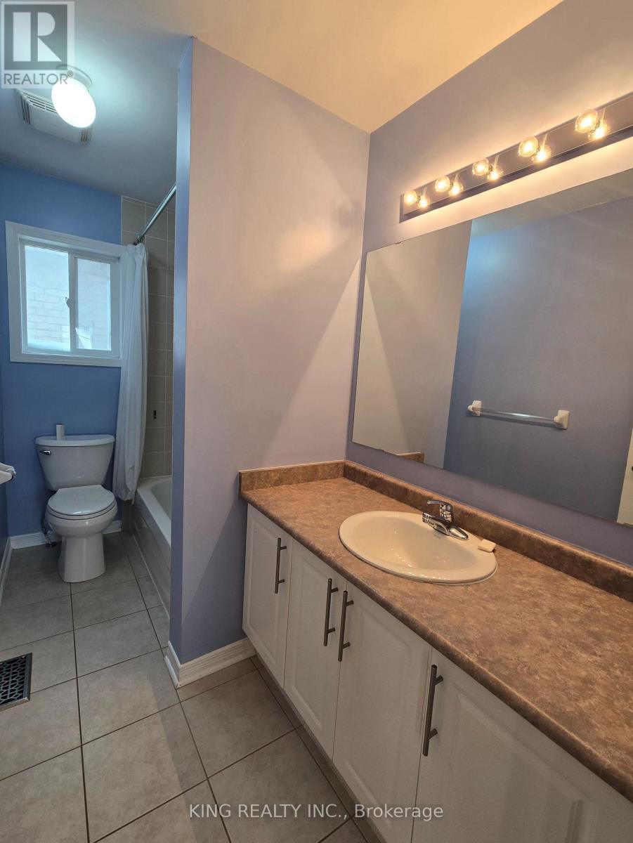 44 Kimble Avenue, Clarington, Ontario  L1C 0J7 - Photo 21 - E12734376