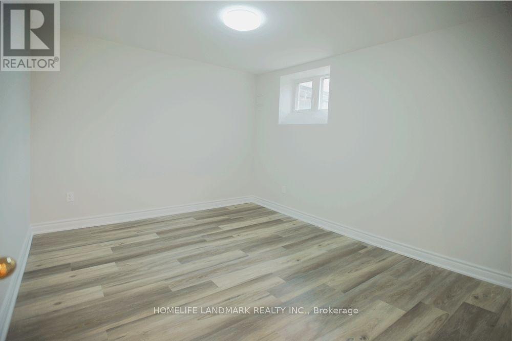 5 Southvale (Basement) Drive, Vaughan, Ontario  L6A 0X2 - Photo 6 - N12734388