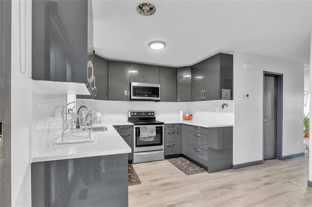 3 Raber Road, Winnipeg, Manitoba  R2R 1G4 - Photo 1 - 202601497