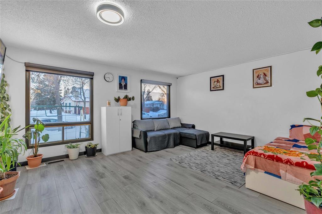 3 Raber Road, Winnipeg, Manitoba  R2R 1G4 - Photo 5 - 202601497