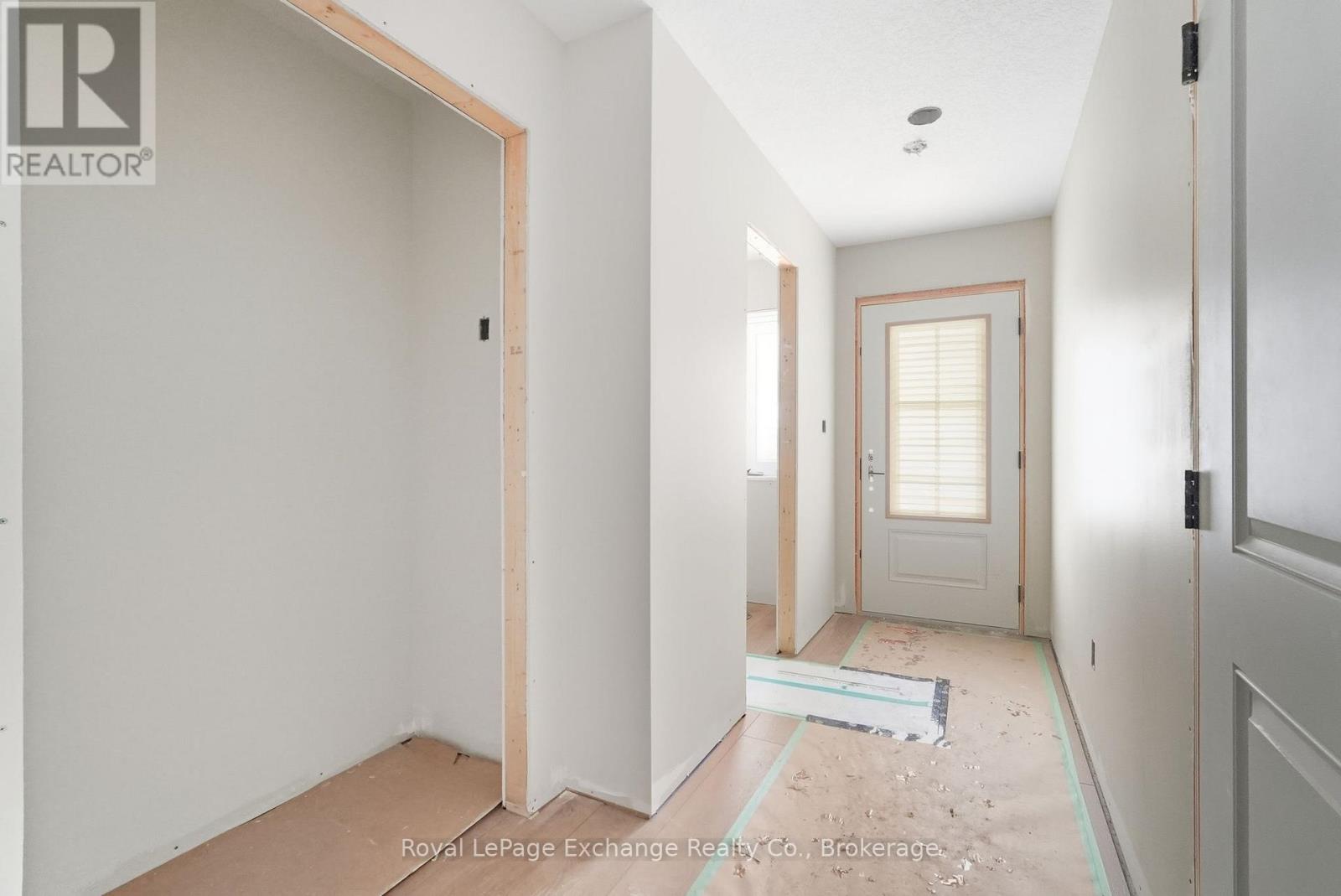 Unit 3 - 227 Bruce Street S, West Grey, Ontario  N0G 1R0 - Photo 6 - X12723436