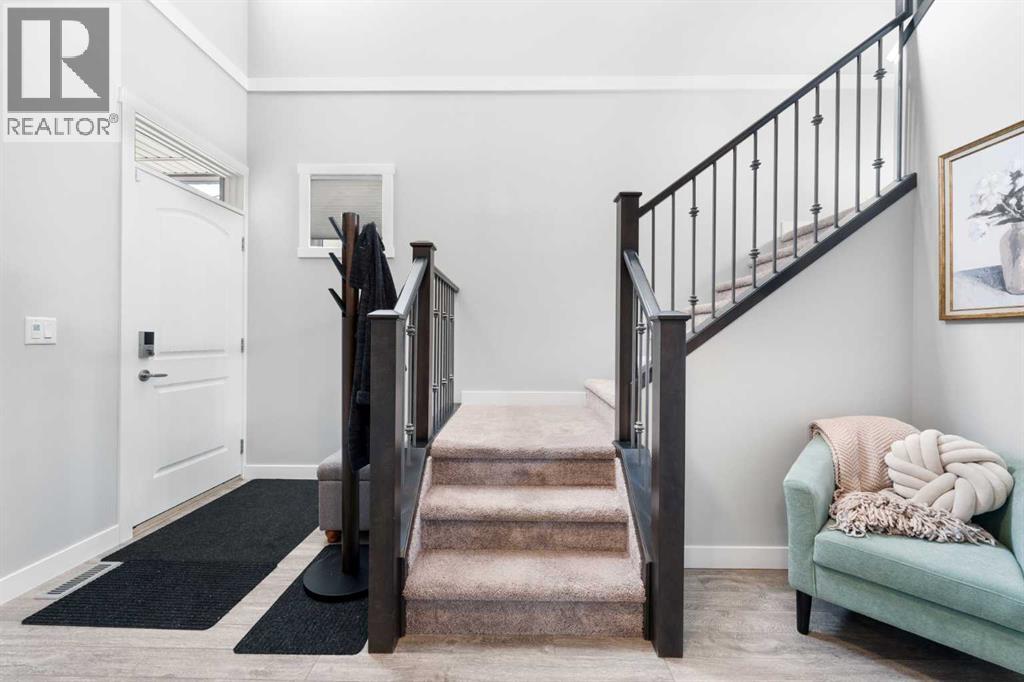 153 Williamstown Park Nw, Airdrie, Alberta  T4B 3Y9 - Photo 2 - A2281683