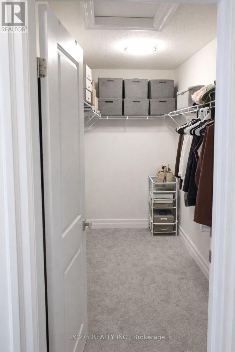 Upper - 2949 Biddulph Street, London South, Ontario  N6L 0A8 - Photo 7 - X12734408