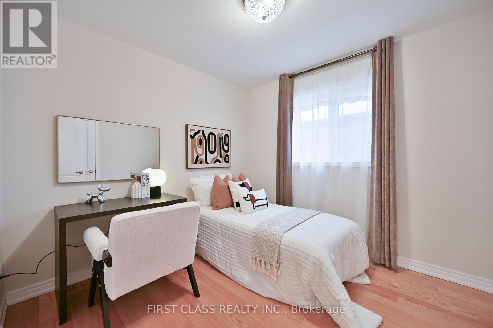 8 Elphee Lane, Markham, Ontario  L6B 0Z5 - Photo 34 - N12710072