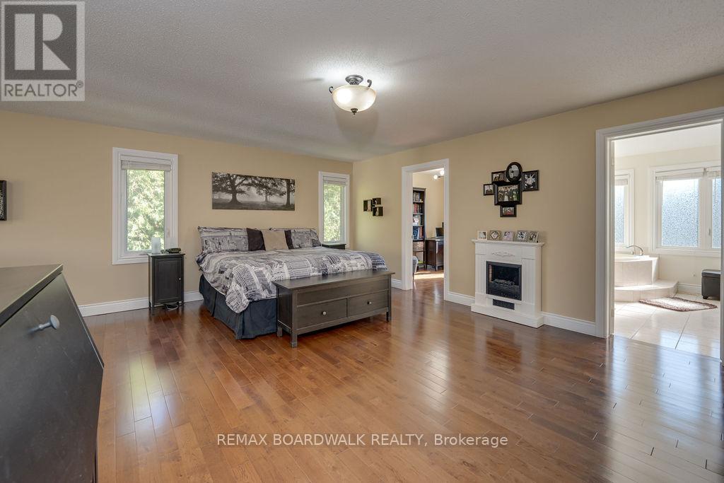 7089 Bush Drive, Ottawa, Ontario  K4P 1M8 - Photo 26 - X12696972