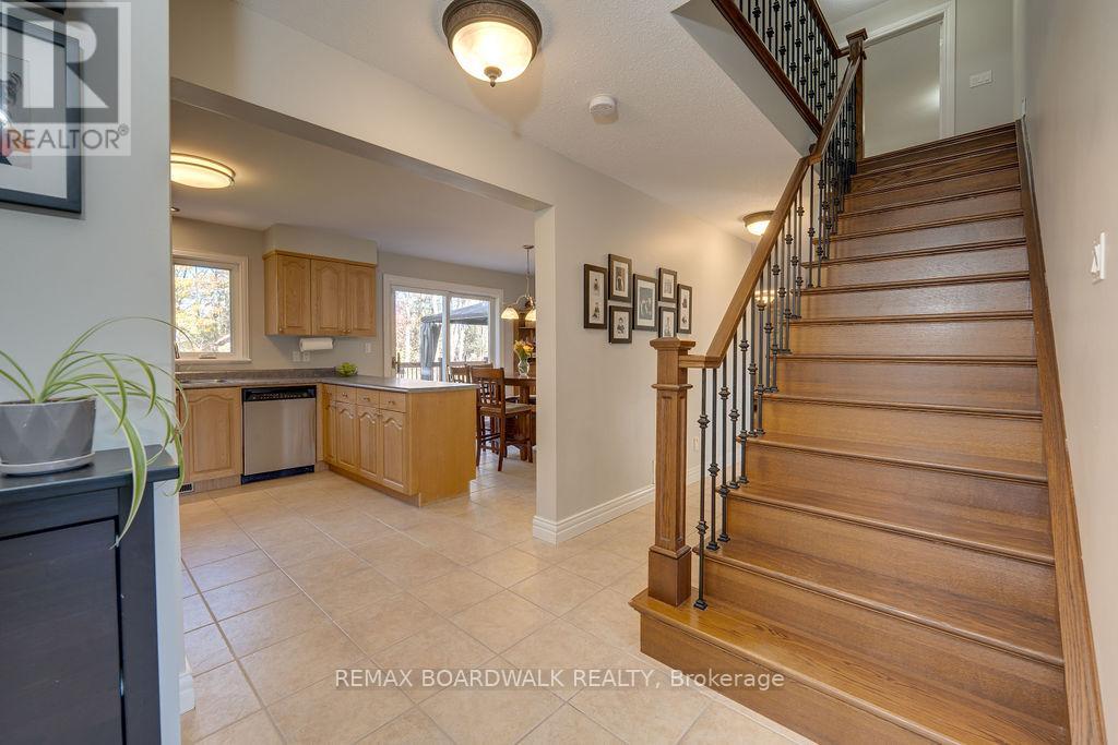 7089 Bush Drive, Ottawa, Ontario  K4P 1M8 - Photo 19 - X12696972