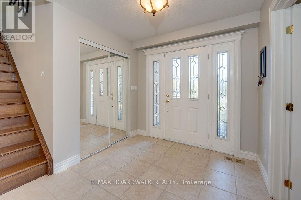 7089 Bush Drive, Ottawa, Ontario  K4P 1M8 - Photo 4 - X12696972