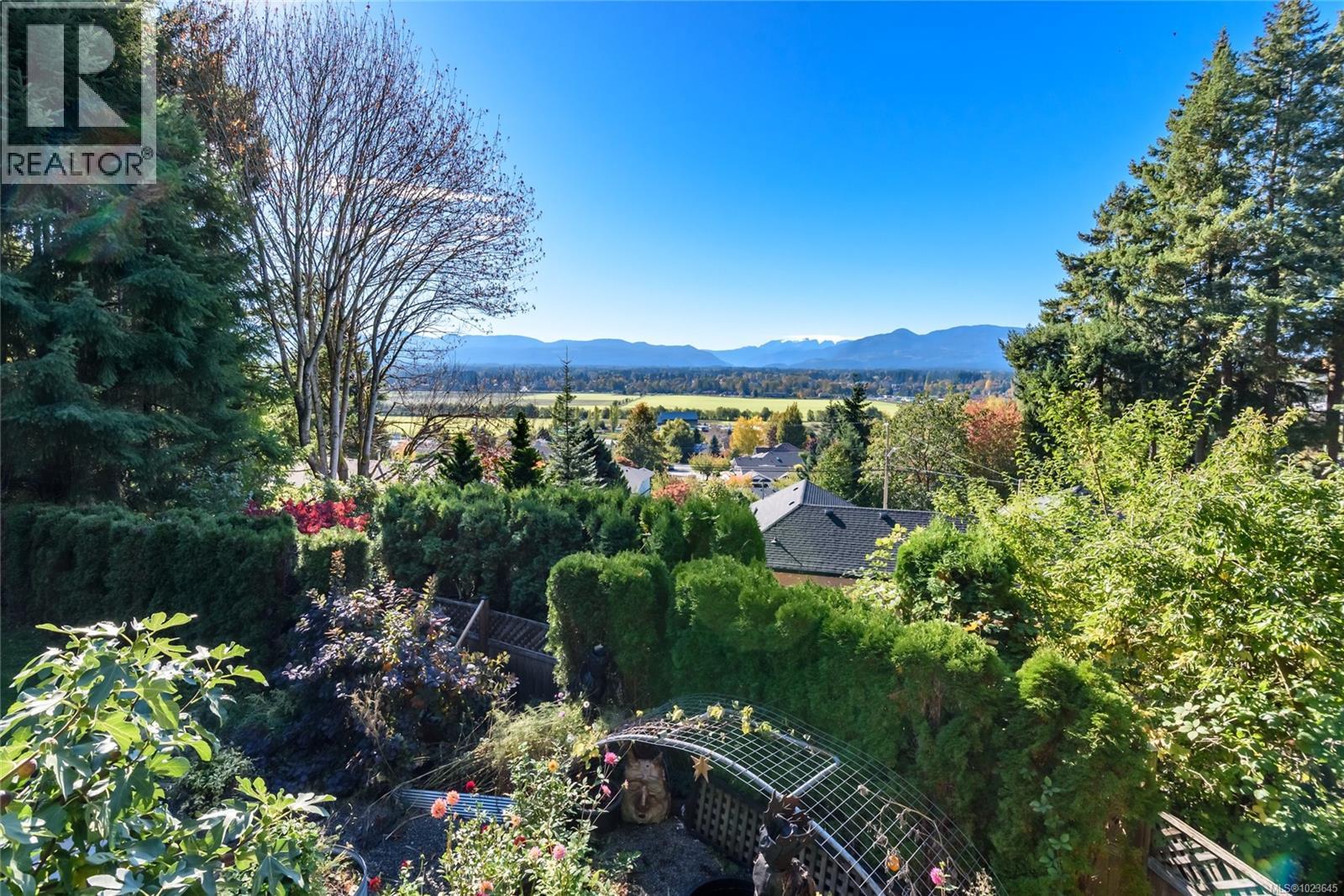 1165 Glen Urquhart Dr, Courtenay, British Columbia  V9N 3Y3 - Photo 67 - 1023645