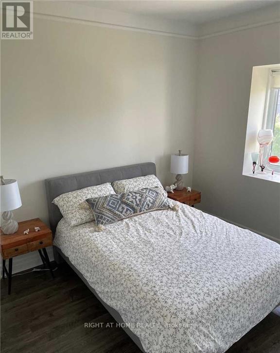 404 - 459 Kerr Street, Oakville, Ontario  L6K 3C2 - Photo 7 - W12734394