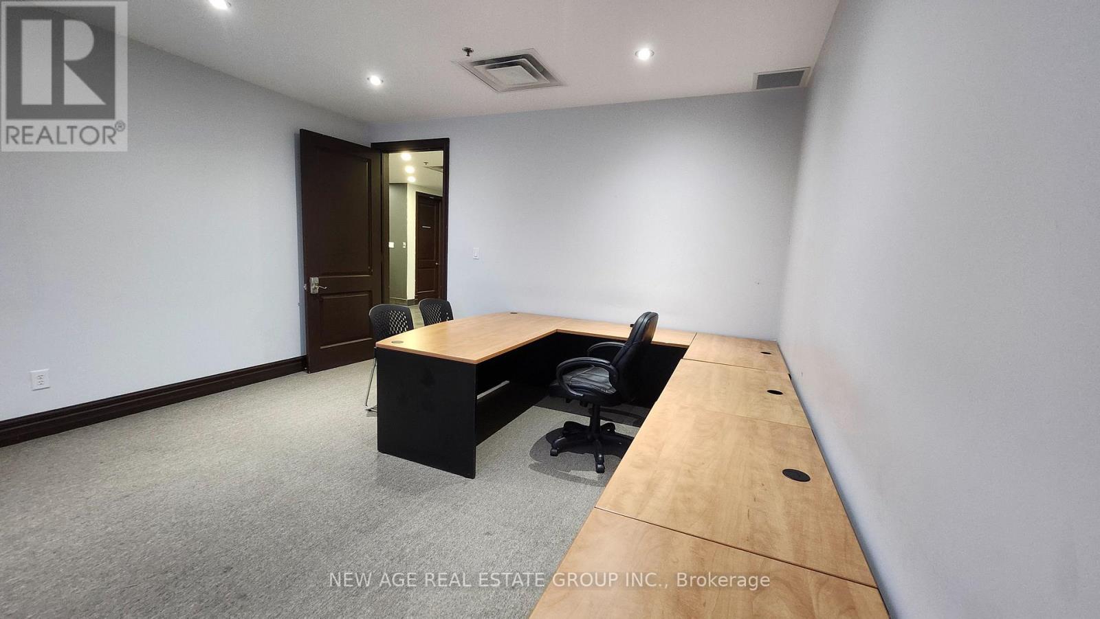 5-2 - 15 Brownridge Road, Halton Hills, Ontario  L7G 0C6 - Photo 4 - W12734410