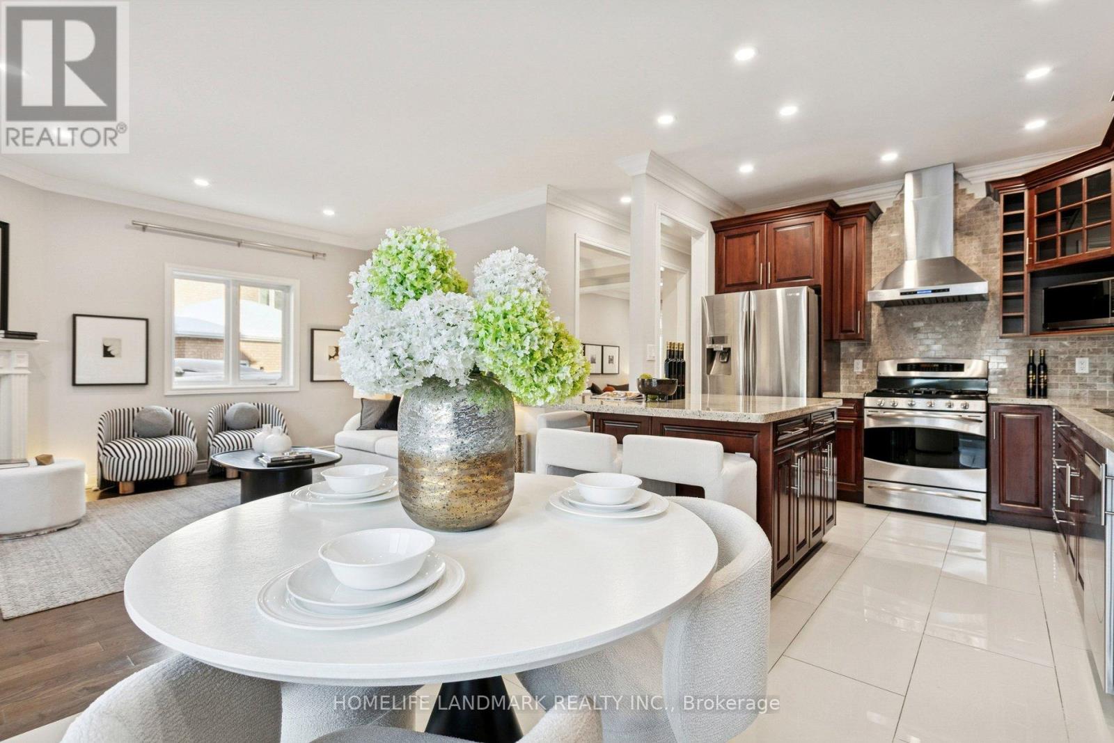 26 Monaco Crescent, Richmond Hill, Ontario  L4S 1X6 - Photo 10 - N12723096