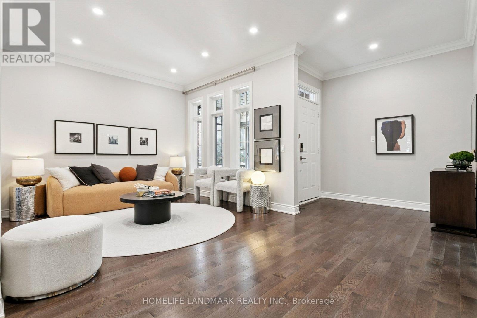 26 Monaco Crescent, Richmond Hill, Ontario  L4S 1X6 - Photo 3 - N12723096