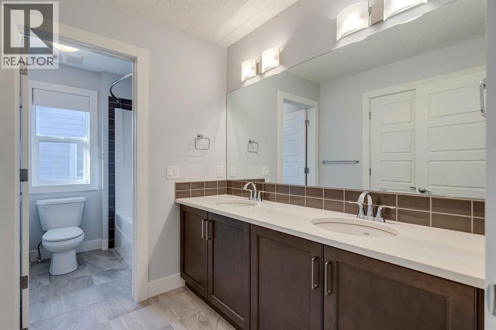 427 Canals Boulevard Sw, Airdrie, Alberta  T4B 2N9 - Photo 41 - A2276836