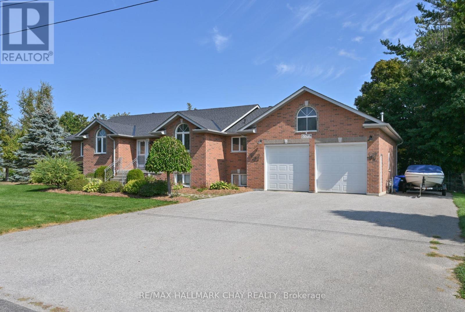 29 Wales Avenue N, Adjala-Tosorontio, Ontario  L0M 1J0 - Photo 3 - N12419668