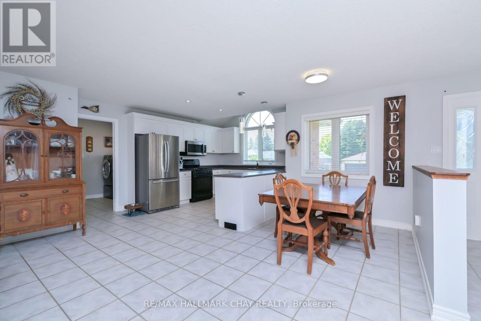 29 Wales Avenue N, Adjala-Tosorontio, Ontario  L0M 1J0 - Photo 7 - N12419668