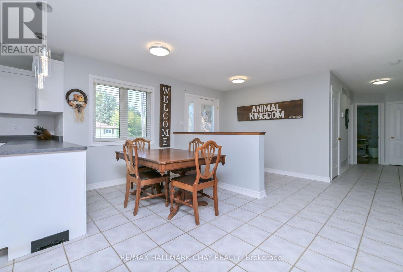 29 Wales Avenue N, Adjala-Tosorontio, Ontario  L0M 1J0 - Photo 8 - N12419668