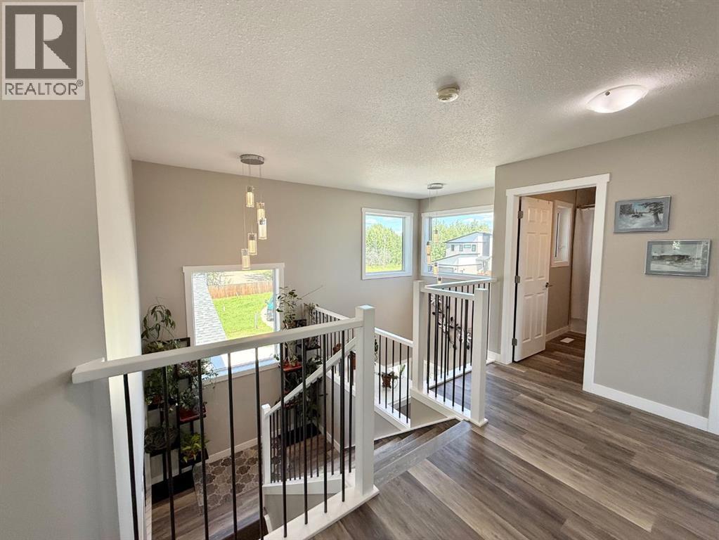 60 Pritchard Drive, Whitecourt, Alberta  T7S 0G3 - Photo 20 - A2276807