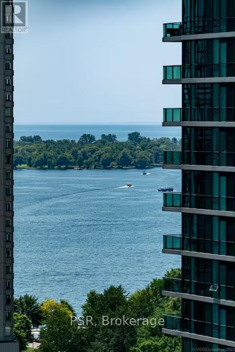 2014 - 18 Yonge Street, Toronto, Ontario  M5E 1Z8 - Photo 20 - C12734416