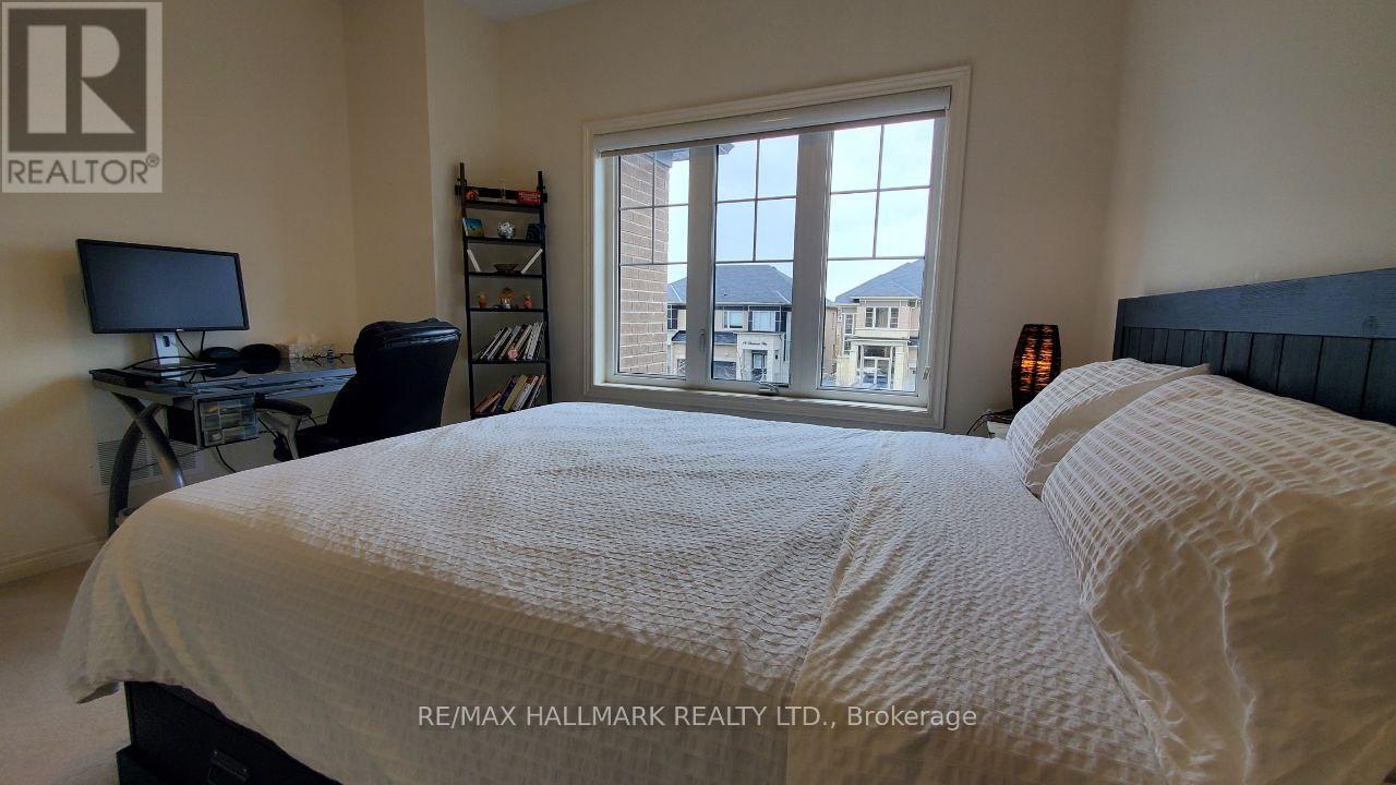 #main&2nd - 19 Chouinard Way, Aurora, Ontario  L4G 0V9 - Photo 26 - N12734418