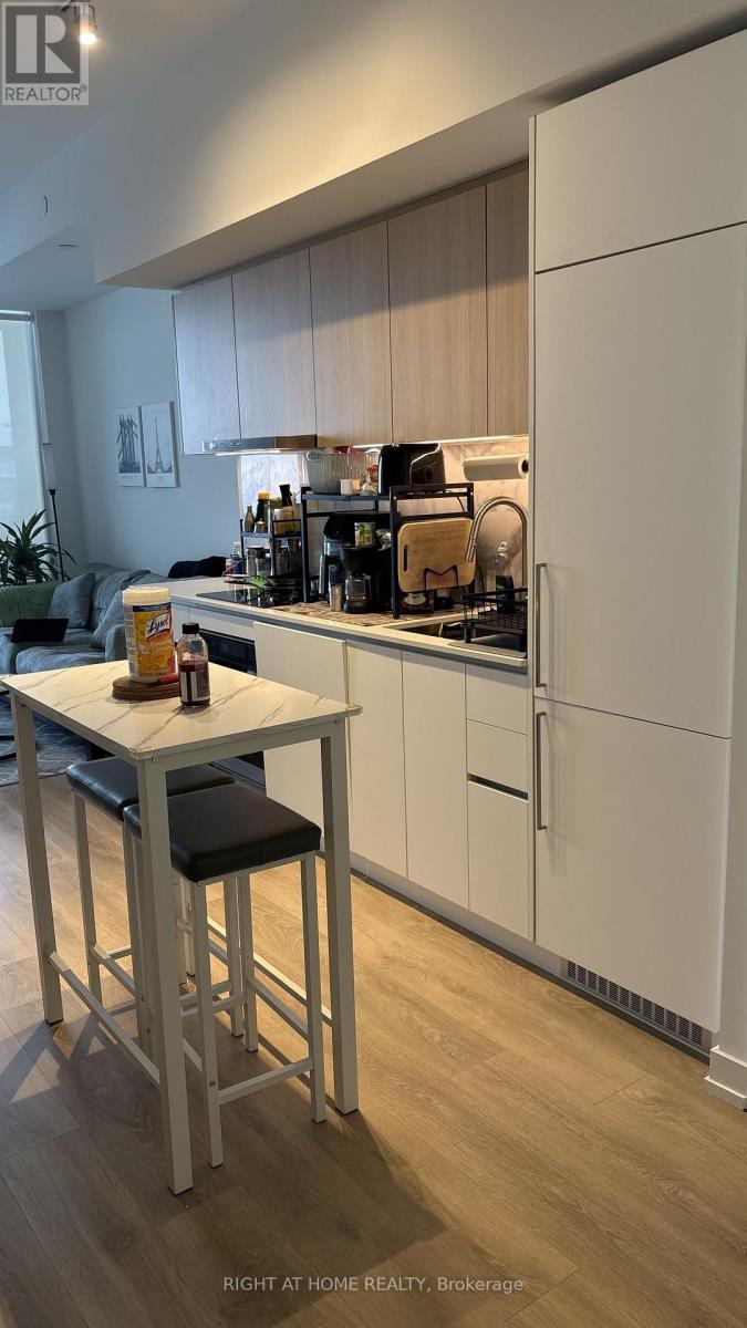 Lph 02 - 1100 Sheppard Avenue W, Toronto, Ontario  M3J 0H1 - Photo 4 - W12734414