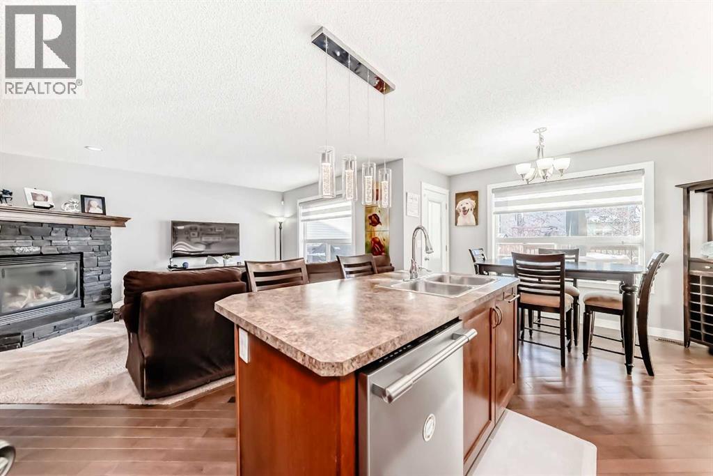 562 New Brighton Drive Se, Calgary, Alberta  T2Z 0N8 - Photo 8 - A2275887