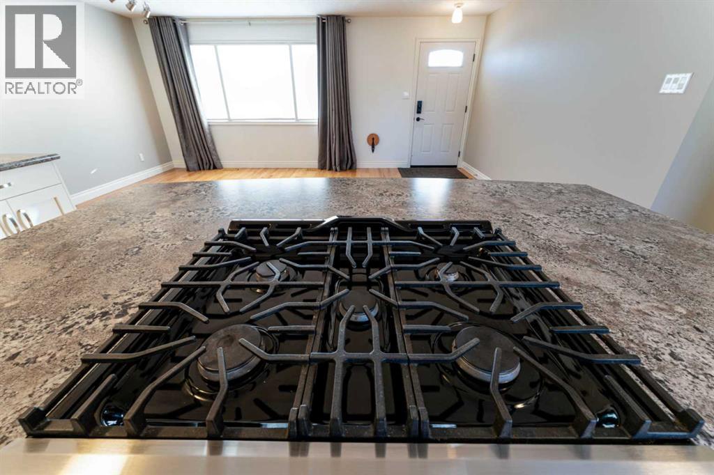 640 54 Avenue W, Claresholm, Alberta  T0L 0T0 - Photo 20 - A2281081