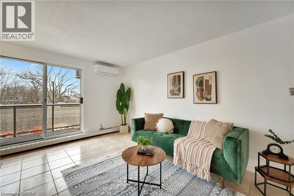 793 Colborne Street E Unit# 207, Brantford, Ontario  N3S 7J3 - Photo 6 - 40800976