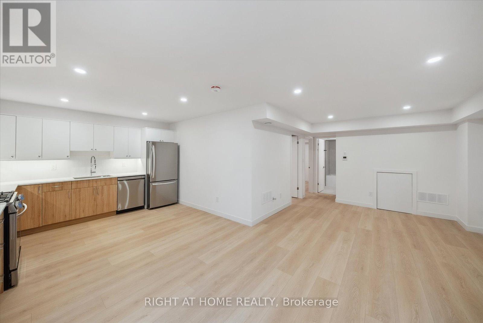 2 - 321 St George Street, Toronto, Ontario  M5R 2R2 - Photo 13 - C12716716