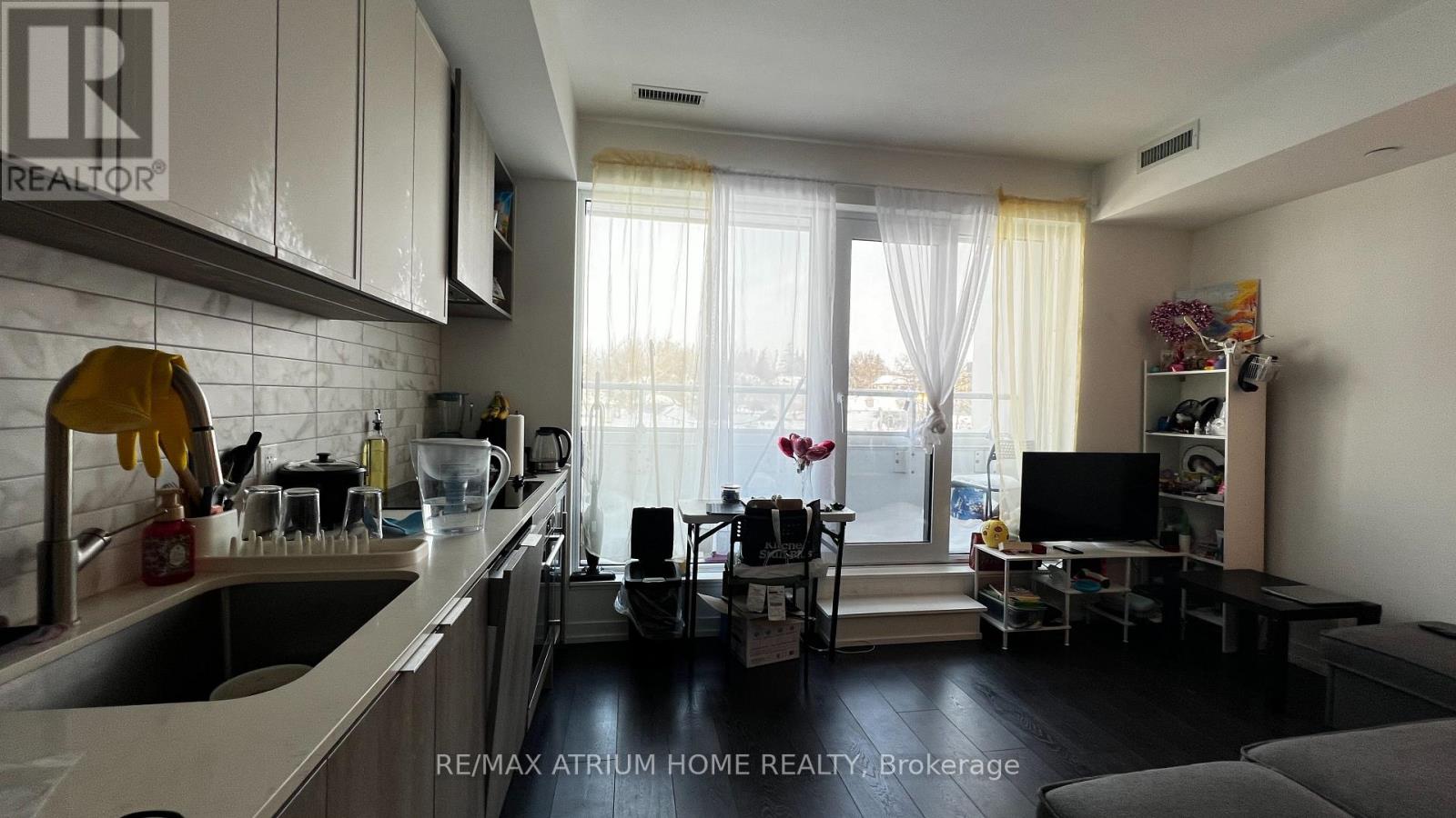 617 - 2020 Bathurst Street, Toronto, Ontario  M5P 0A6 - Photo 4 - C12715420