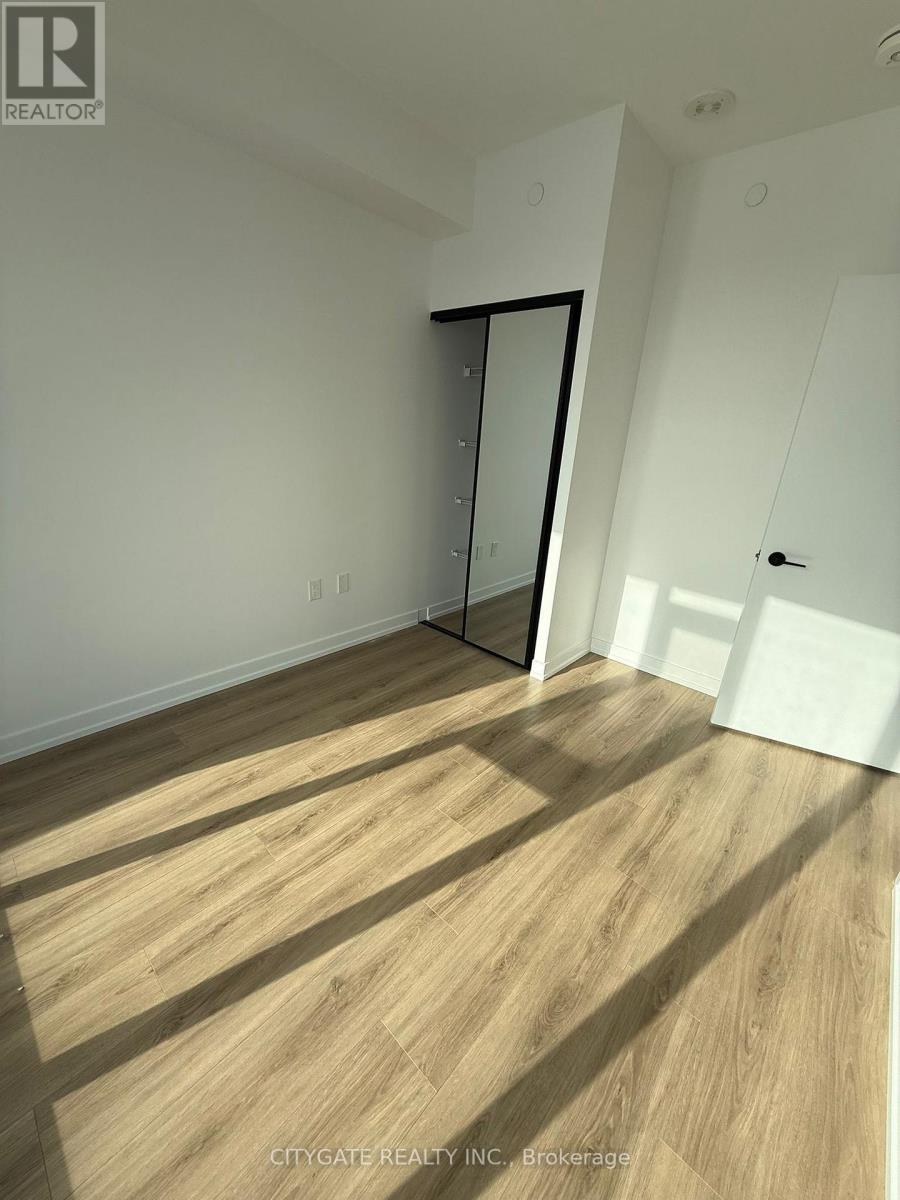 212 - 10 Lagerfeld Drive, Brampton, Ontario  L7A 5L3 - Photo 6 - W12668096