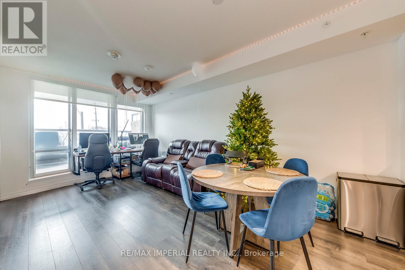 204 - 30 Samuel Wood Way, Toronto, Ontario  M9B 1B1 - Photo 15 - W12720098