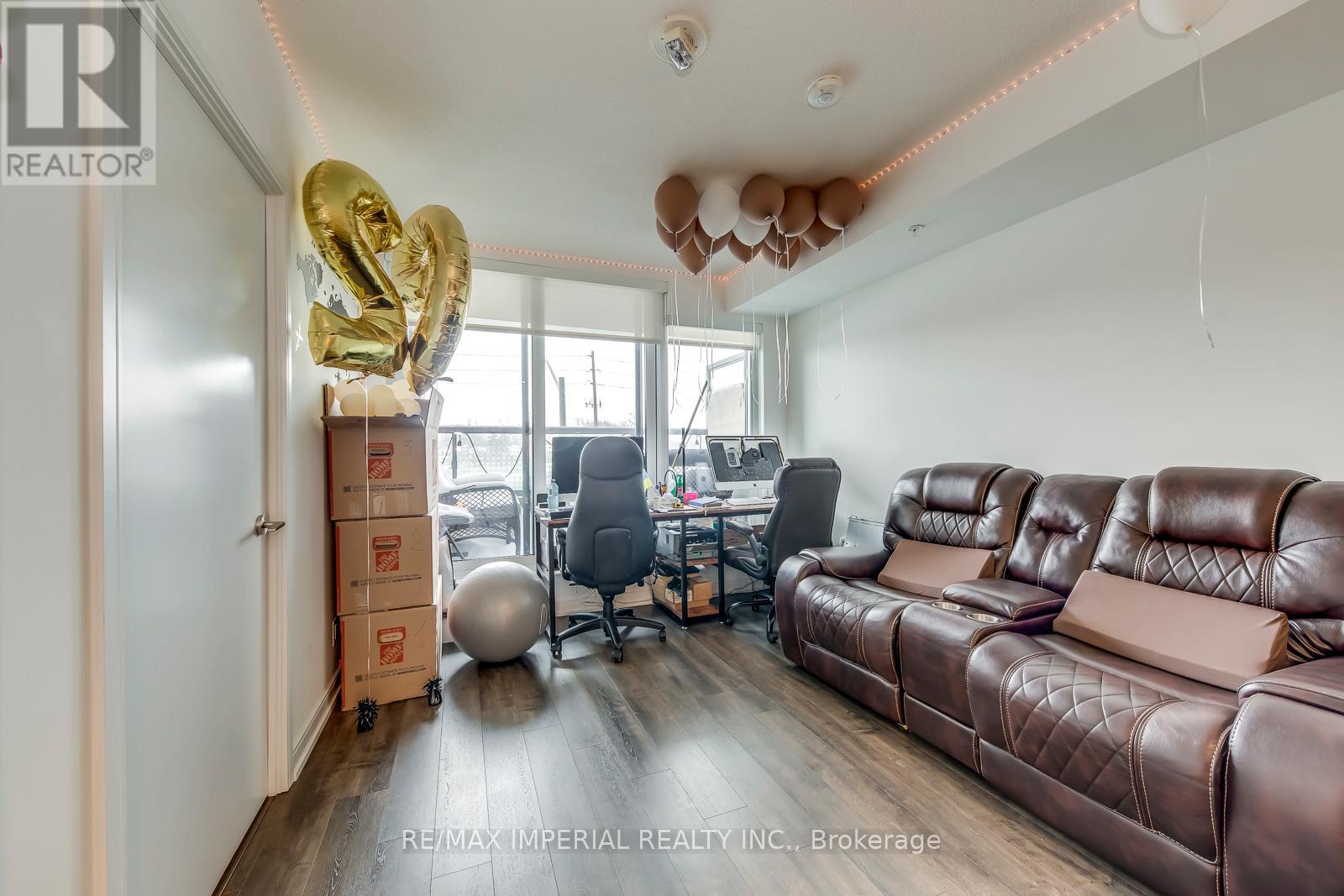 204 - 30 Samuel Wood Way, Toronto, Ontario  M9B 1B1 - Photo 18 - W12720098