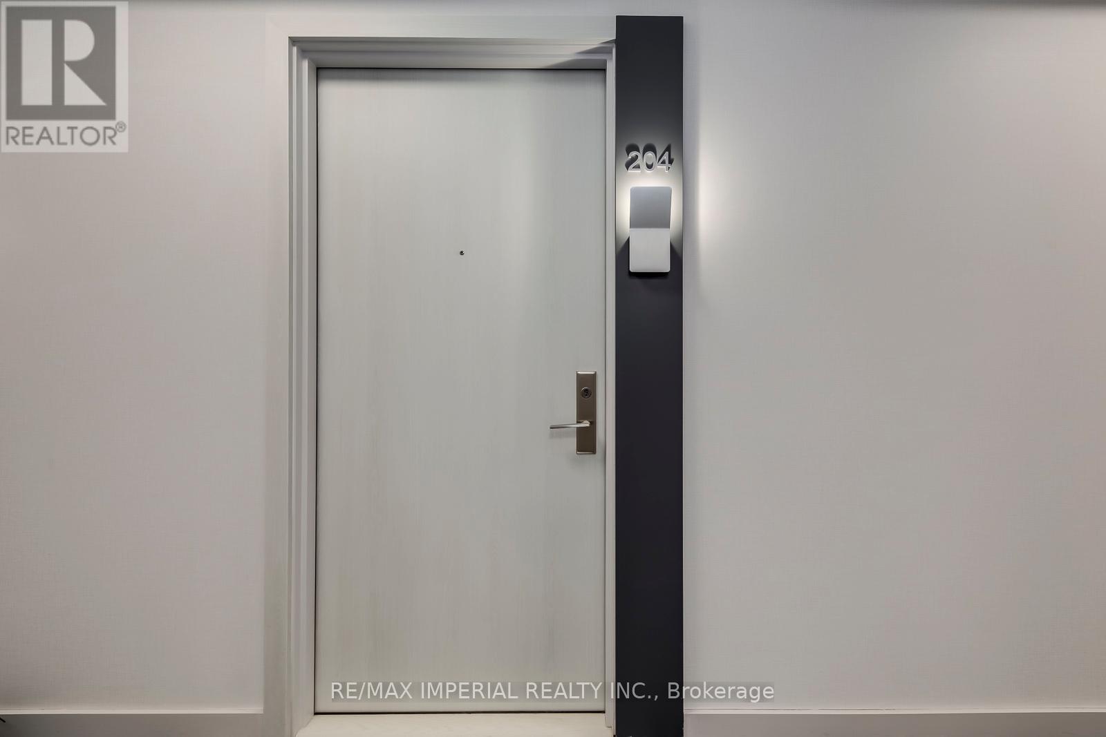 204 - 30 Samuel Wood Way, Toronto, Ontario  M9B 1B1 - Photo 6 - W12720098