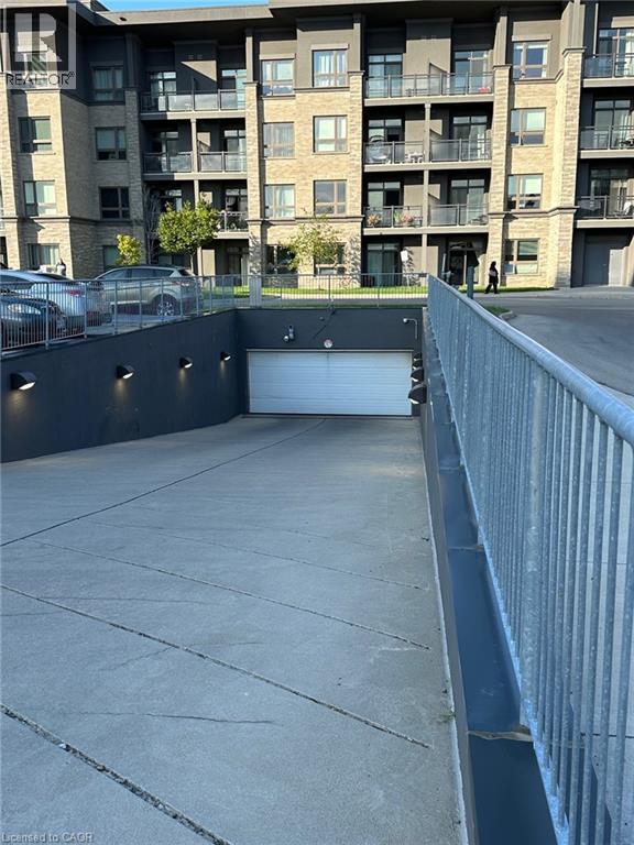 35 Southshore Crescent Unit# 303, Stoney Creek, Ontario  L8E 0J2 - Photo 12 - 40800740