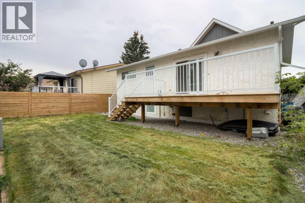 23 Trent Road W, Lethbridge, Alberta  T1K 4N1 - Photo 30 - A2251986