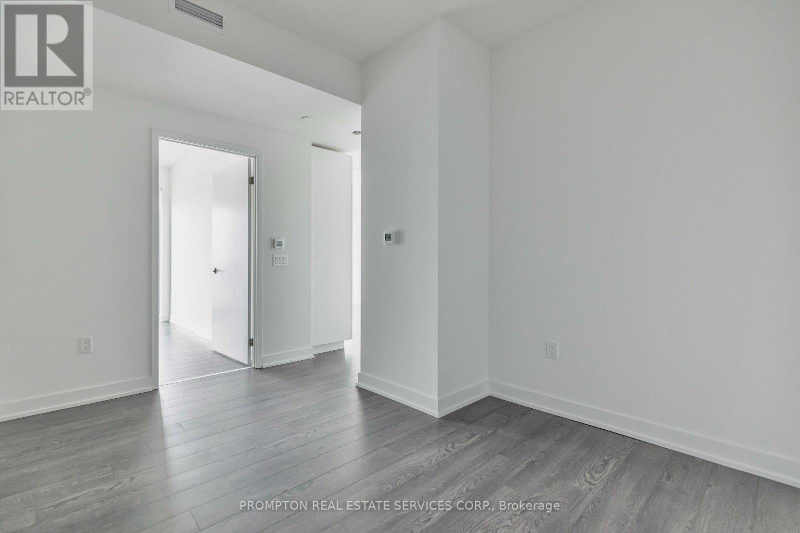 1002 - 50 O'neill Road, Toronto, Ontario  M3C 0R1 - Photo 2 - C12734426