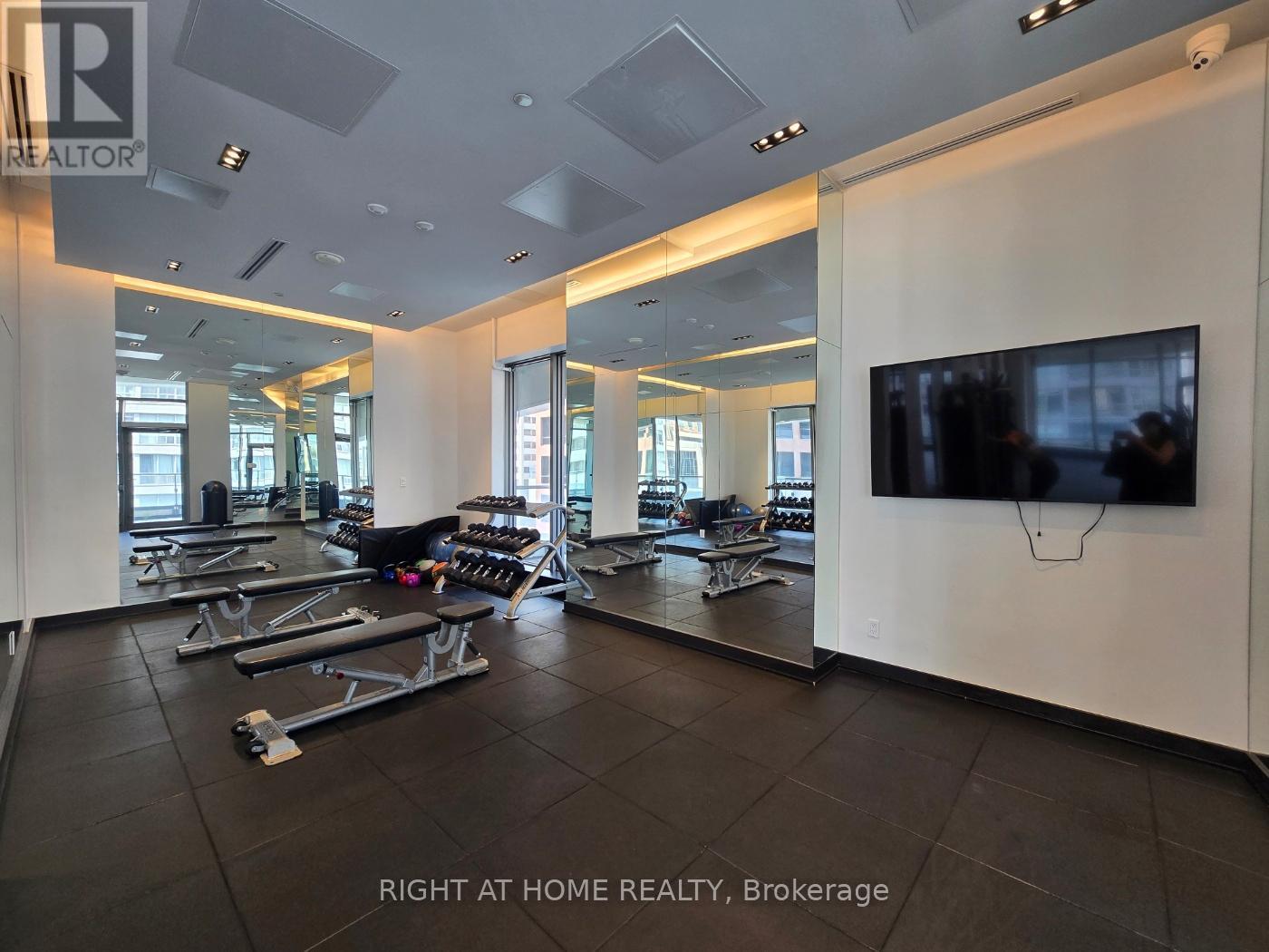 902 - 2221 Yonge Street, Toronto, Ontario  M4S 2B4 - Photo 17 - C12734436