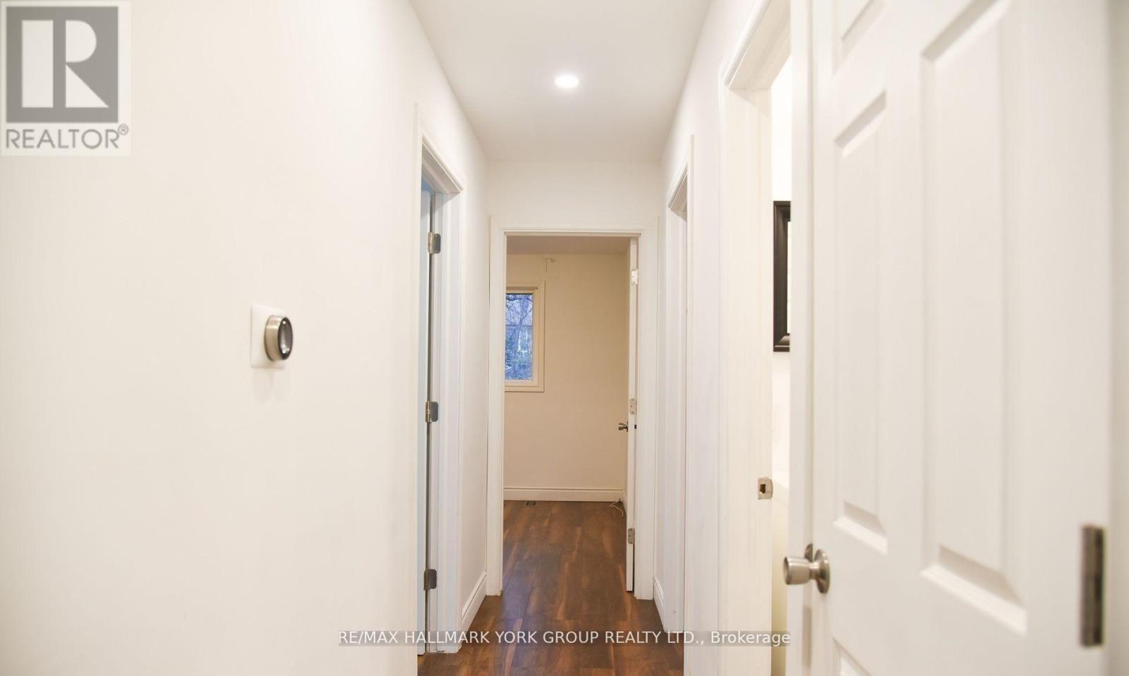 181 Penn Avenue, Newmarket, Ontario  L3Y 2S4 - Photo 9 - N12734432