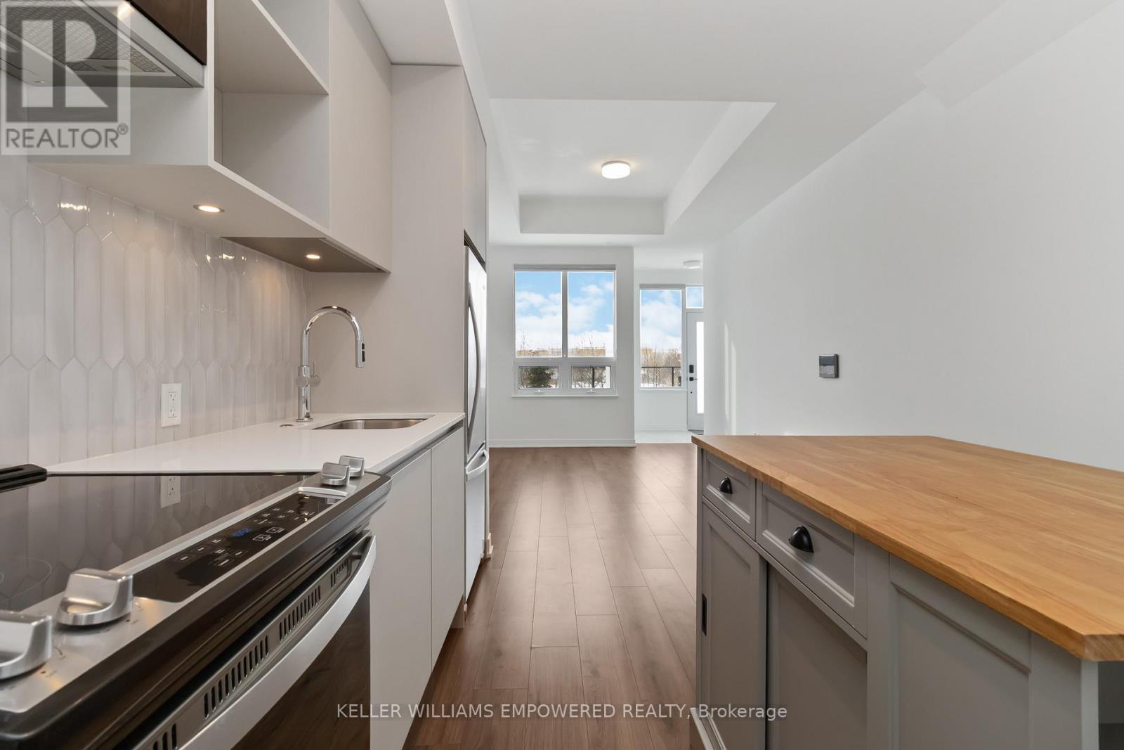 140 - 3010 Trailside Drive, Oakville, Ontario  L6M 5R1 - Photo 12 - W12734448