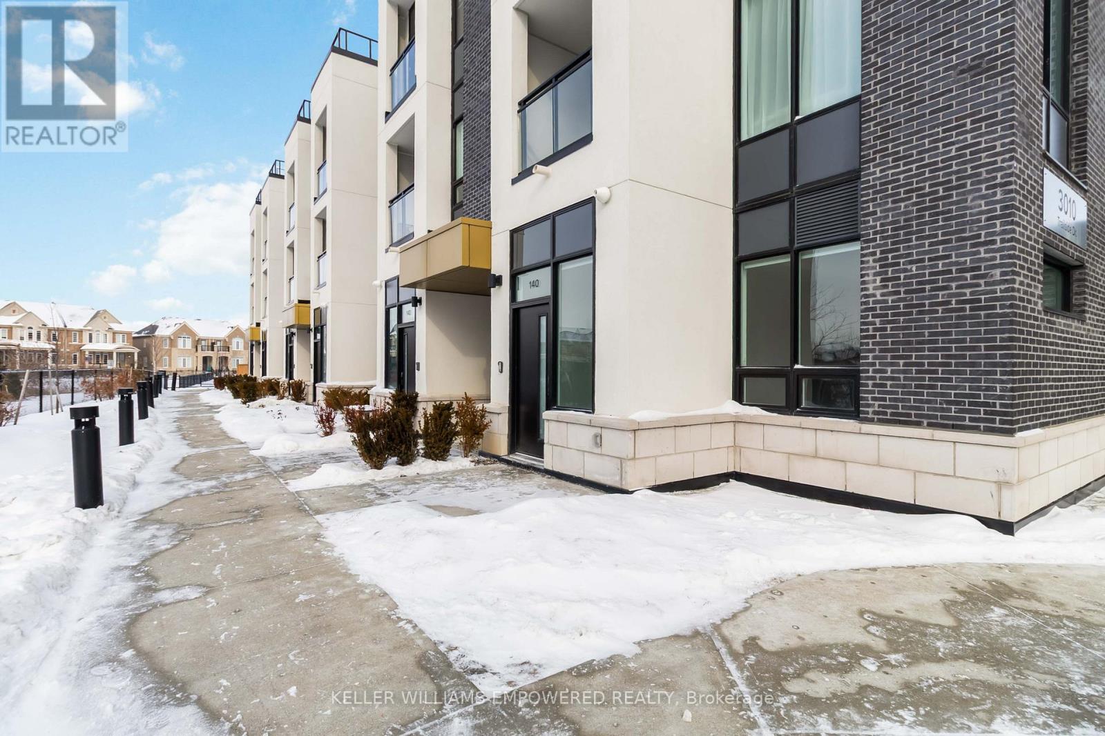 140 - 3010 Trailside Drive, Oakville, Ontario  L6M 5R1 - Photo 2 - W12734448