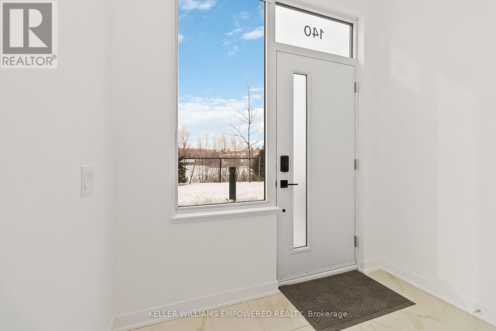 140 - 3010 Trailside Drive, Oakville, Ontario  L6M 5R1 - Photo 4 - W12734448