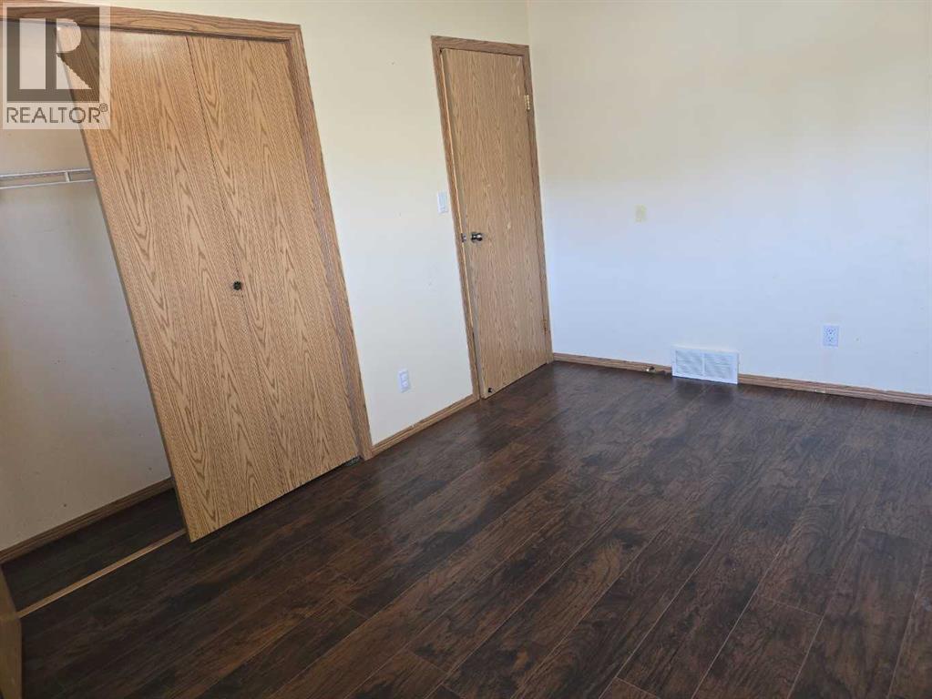 244 16 Street E, Brooks, Alberta  T1R 1K3 - Photo 7 - A2263675