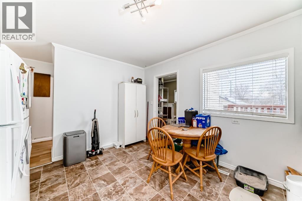 460 3 Street, Drumheller, Alberta  T0J 0Y4 - Photo 9 - A2274530