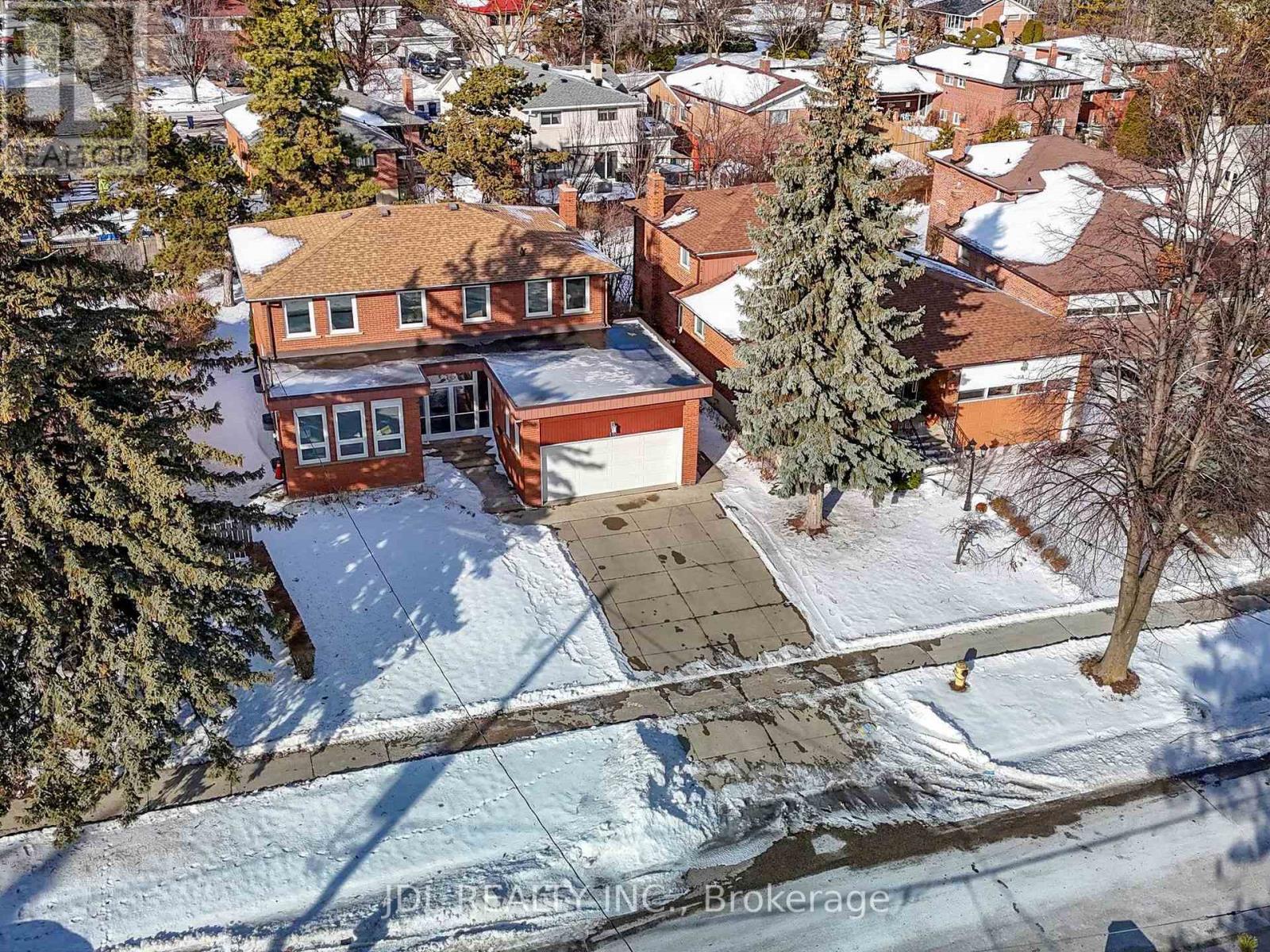 16 Clayland Drive, Toronto, Ontario  M3A 2A4 - Photo 5 - C12708926